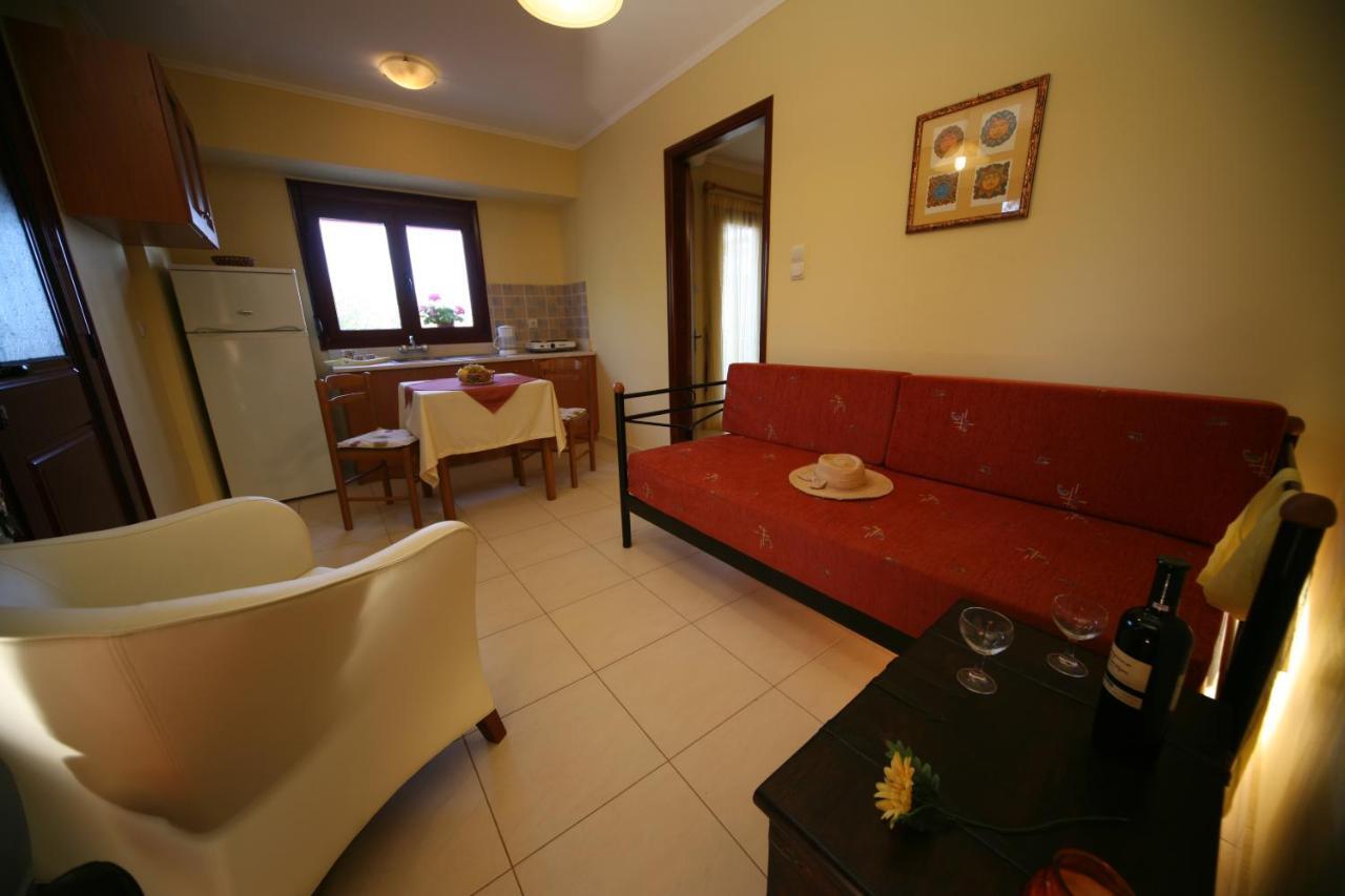 Efta Anemi - Benovias Aparthotel Karfas Exterior foto